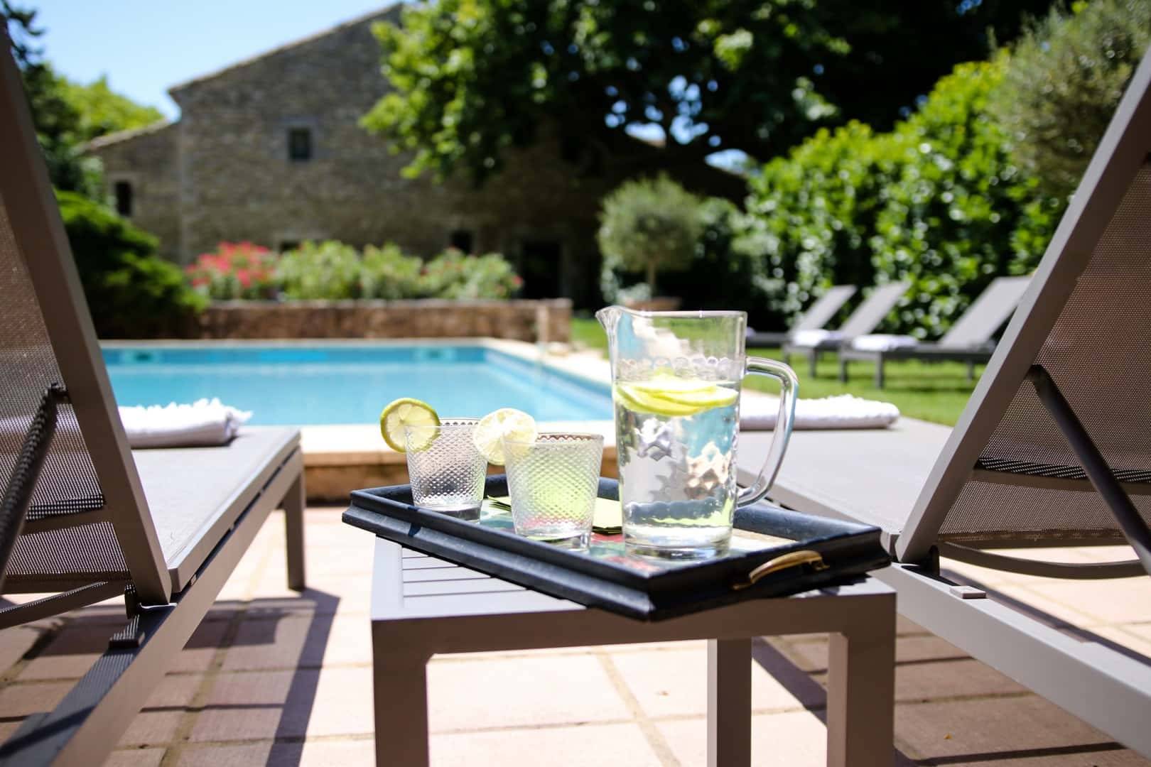 Piscine du Mas Château Blanc